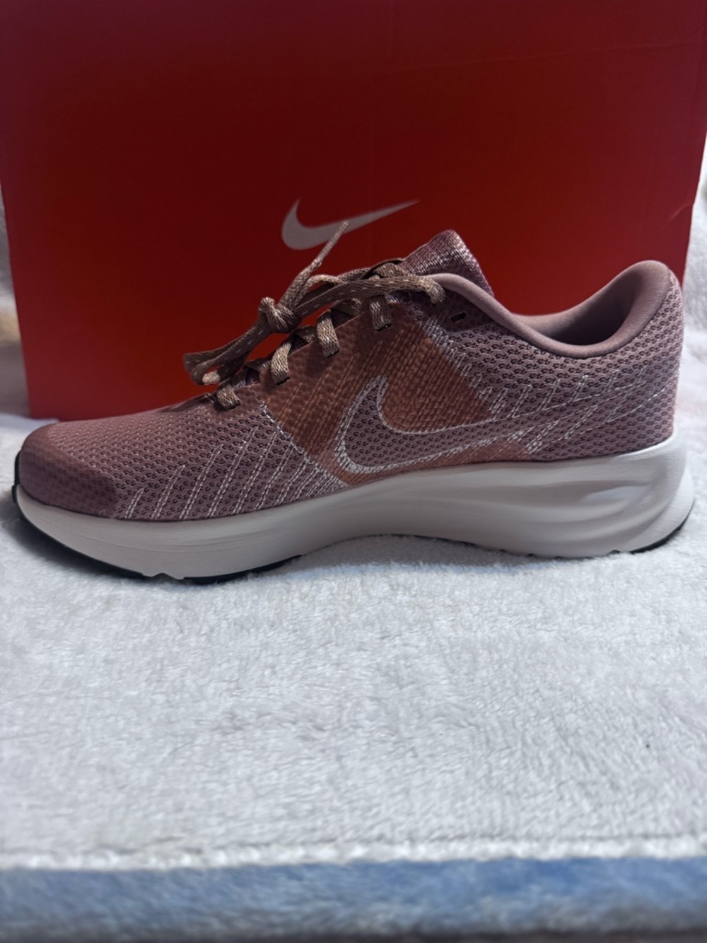 Nike W Run Defy Blush/OrangeLightweight Running Sneakers HM 9593 105